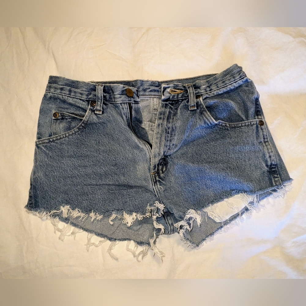 Wrangler cut off shorts